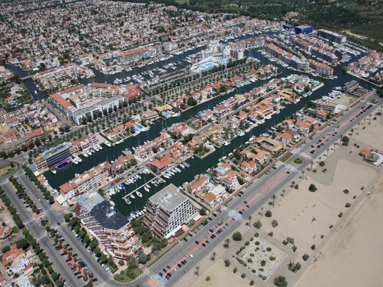 Basic Comfort Apartment Royal Marine 0176 Empuriabrava Exterior foto
